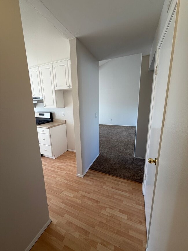 Photo - LA VETA MONTEREY COMPLEX ORANGE - 2 BEDROOM 2 BATH  $2,575