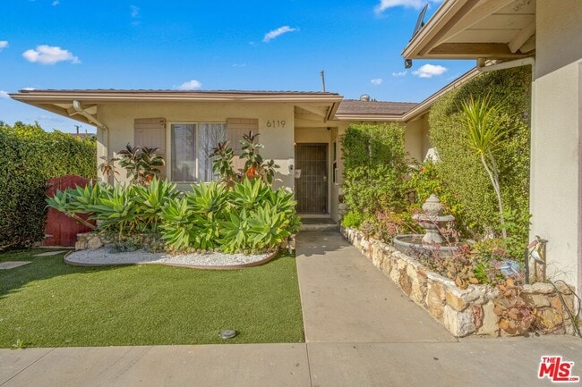 Photo - 6119 Goodland Ave