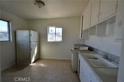 Photo - 5147 Canoga St