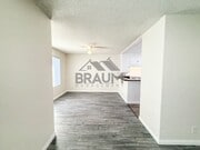 Photo - 6041 Whitsett Ave Unit 210