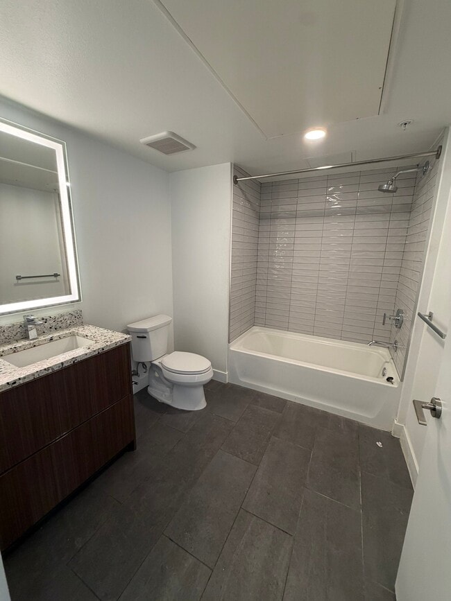 Photo - 2880 James M Wood Blvd Unit 525
