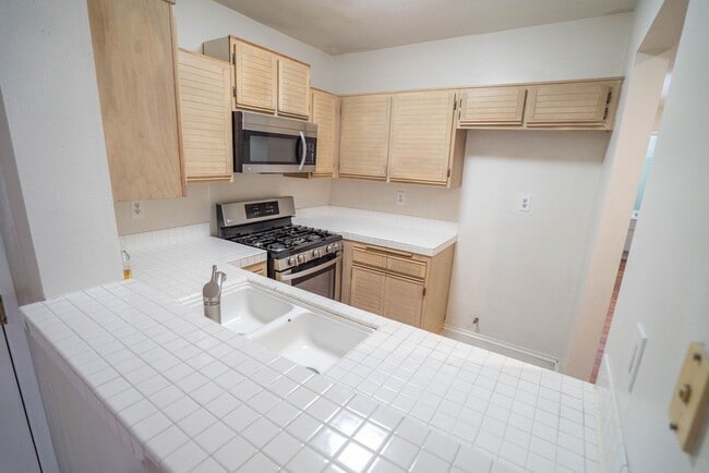 Photo - 2-Bedroom Condo with some Utilities Includ... Unit 211