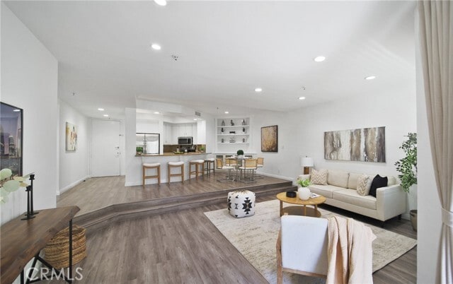 Building Photo - 235 Main St Unit 118