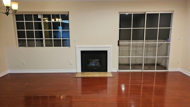 Photo - 14727 Magnolia Blvd