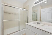 3BR, 3BA - 1421SF - Primary Bathroom - Sandra Manor Management Group