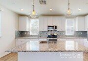 Photo - 14834 Nordhoff St