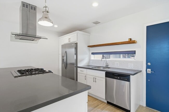 Photo - 4200 Shorecrest Ln Unit Apt. 4202