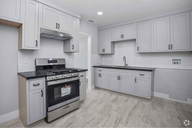 Building Photo - 3251 1/2 Stevens Ave Rental