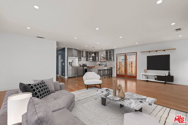 Photo - 1453 Hepner Ave