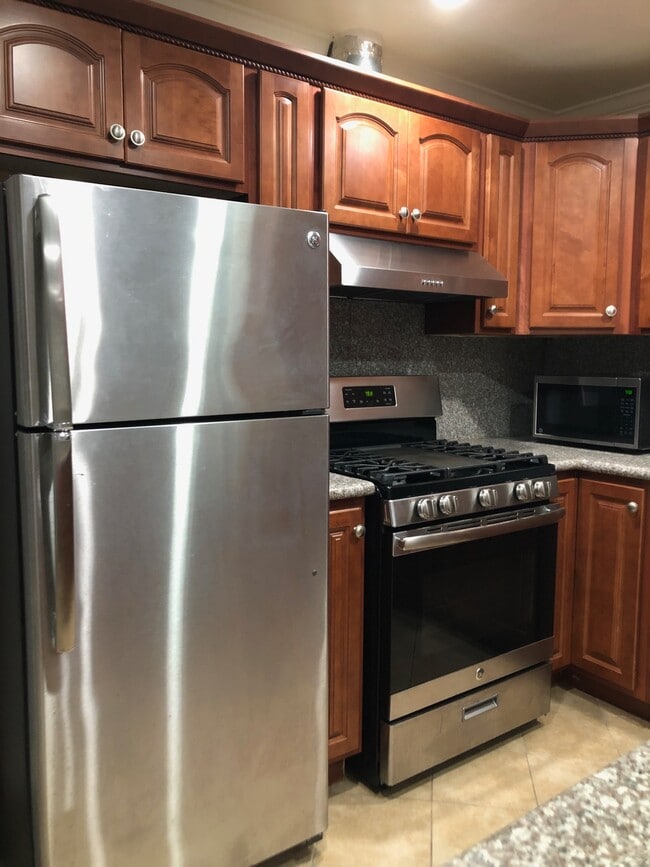 Photo - 4633 Marine Ave Unit 258