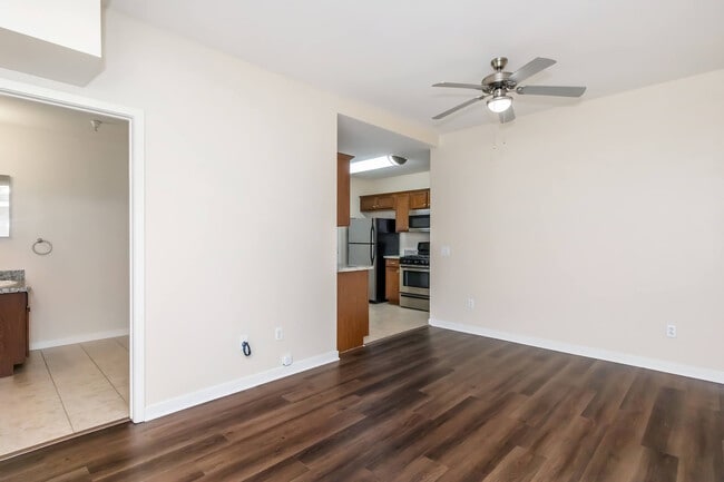Photo - Vineyards at Palm Desert Apartment Homes