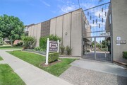 Estancia Downey Apartments - Estancia Downey Apartments