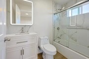 Photo - 5740 Midwick St