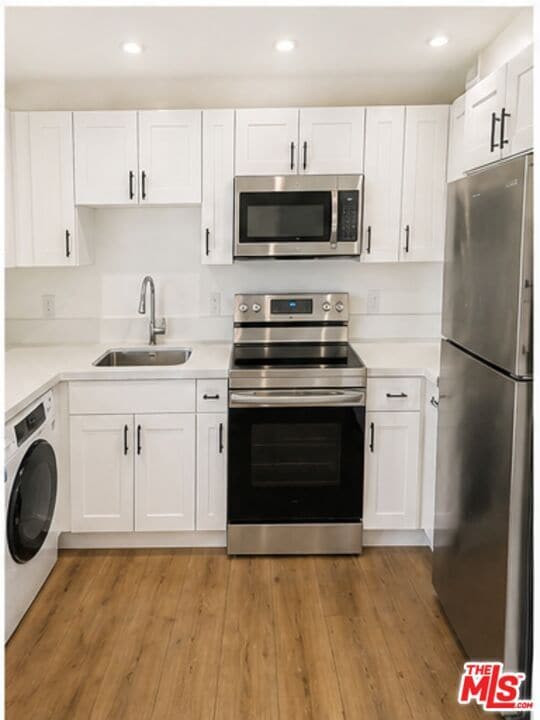 Photo - 7011 Andasol Ave