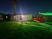 Photo - 1030 W Temple St