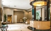 Lobby - 10535 Wilshire Blvd Unit 904