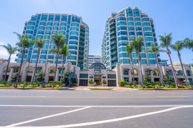 Gorgeous Park Laurel condominium - Gorgeous Park Laurel condominium Unit 702 - S0006