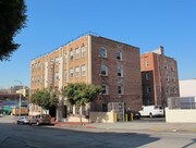 Waldorf Apartments - Waldorf Apartments