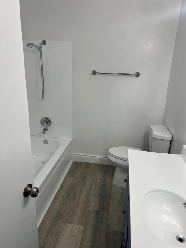 Photo - 750 W Bonita Ave Unit 21