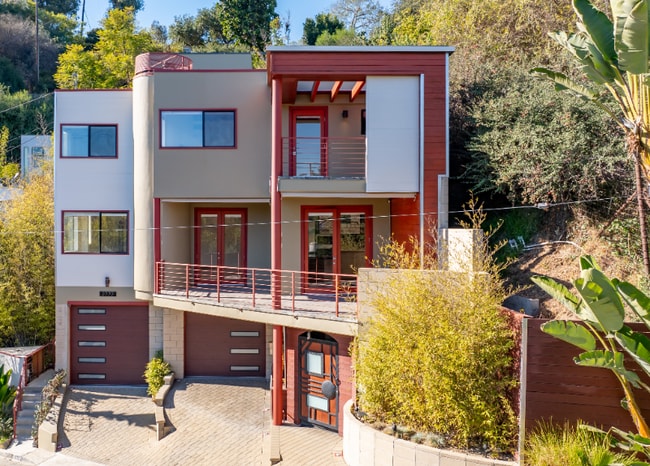 Photo - 2222 Bancroft Ave