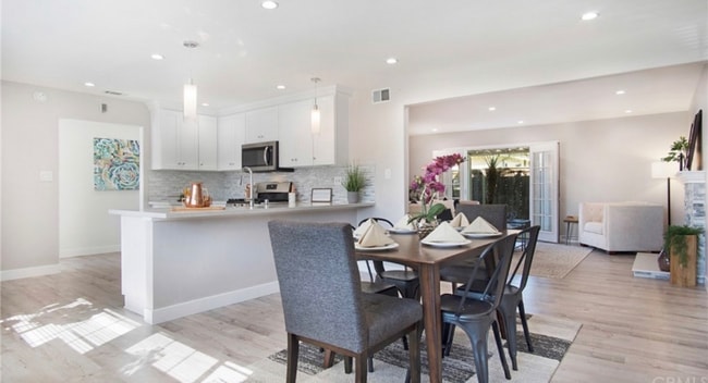 Photo - 14935 Ansford St