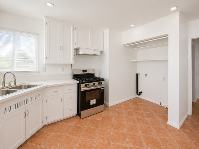 Photo - Charming Lakewood Home- Available for showings March 1st!