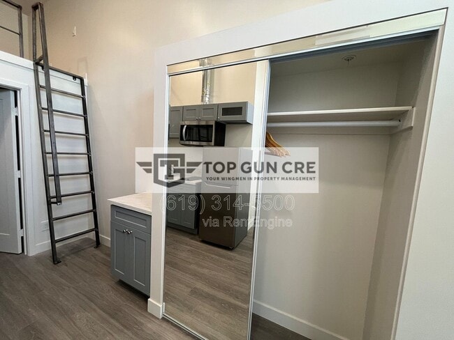 Photo - 136 W San Ysidro Blvd Unit 3