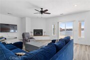 Photo - 18075 Lakeview Dr House
