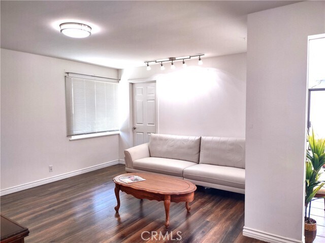 Photo - 183 W El Repetto Dr House