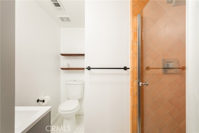 Photo - 965 E Del Mar Blvd