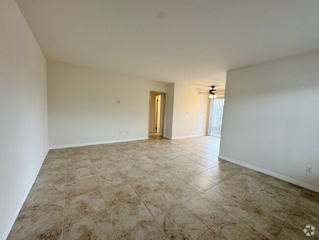 Building Photo - 3966 Cleveland Ave Unit #14 Rental