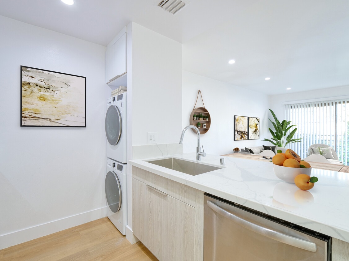 Floor Plan - 1 bedroom 1 bathroom