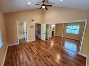 Photo - 620 W Doran St Unit 7