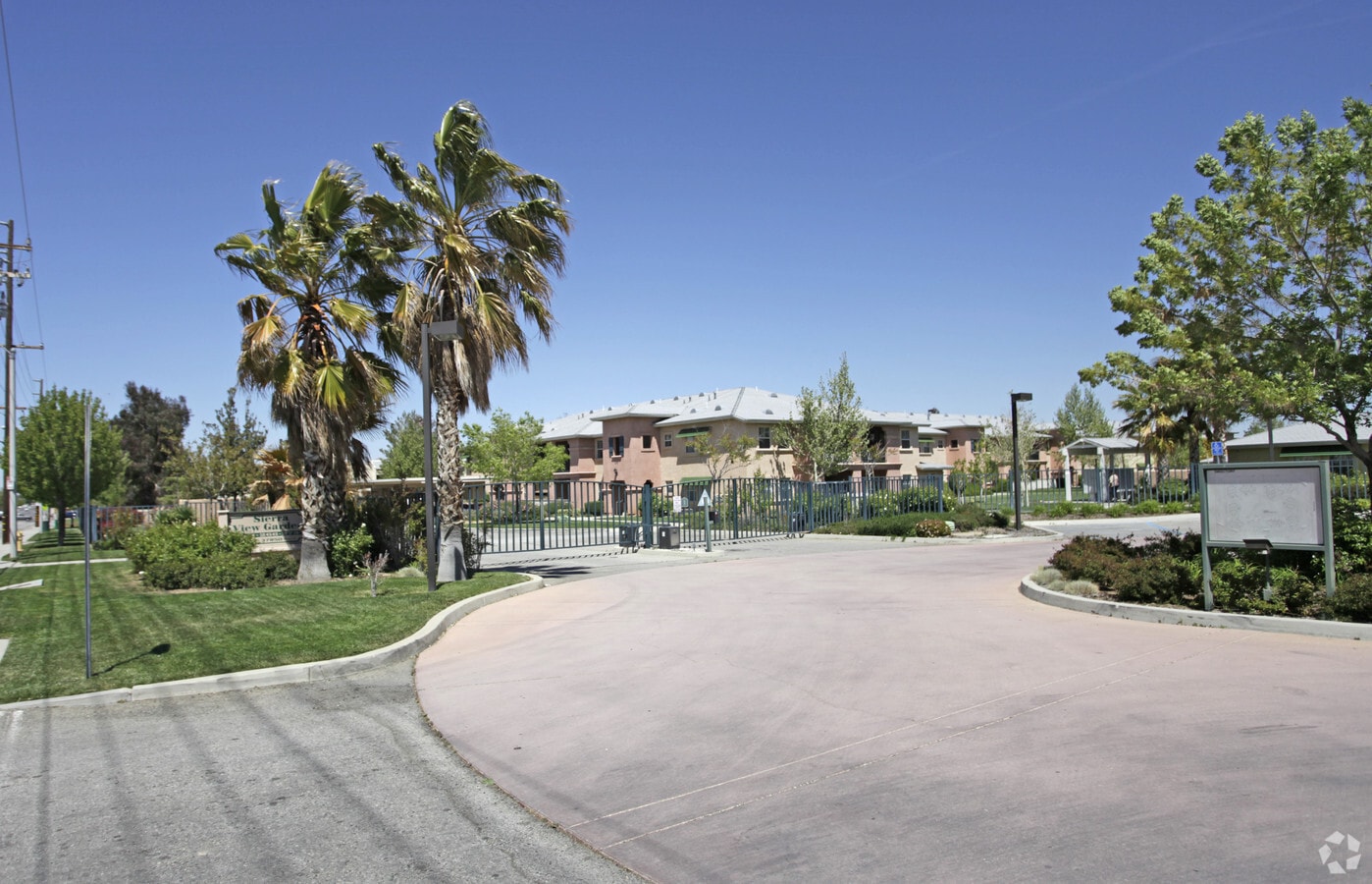 Photo - Sierra View Gardens Apartments