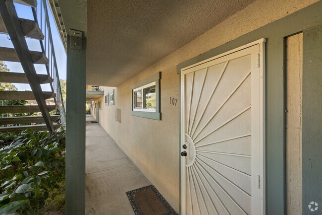 Building Photo - 4651 Pico St Rental