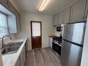 Photo - 3143 Keats St