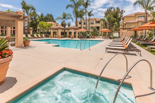 Photo - San Mateo Apartment Homes