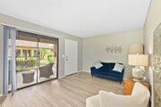 2BR, 2BA - 837SF - Living Room - Tesoro Apartments