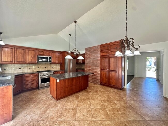 Photo - Renovated Entertainer’s Dream in Rancho Pe...
