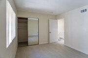 2BR, 1.5 BA-1000 SF - Orion Townhouses