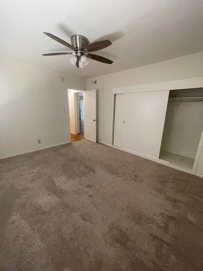 Photo - 10357 Ashton Ave Unit 10367