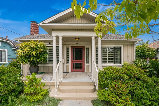 Photo - "Charming 3-Bed, 2-Bath Oasis in Mission Hills – Spacious 1792 Sq Ft Home on Hawk Street!"
