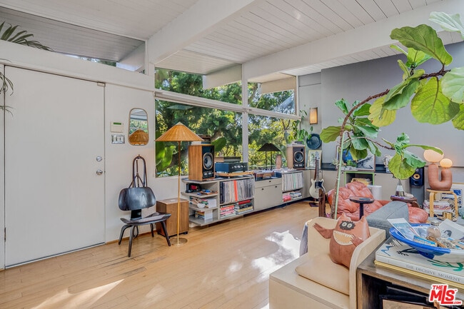 Photo - 7979 W Willow Glen Rd