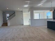 Photo - 424 Bunsen St