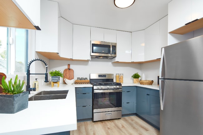 Photo - 1838 20th Ct Unit B