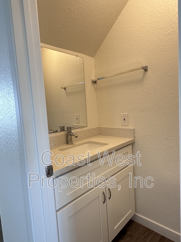 Photo - 1156 Cypress Ave