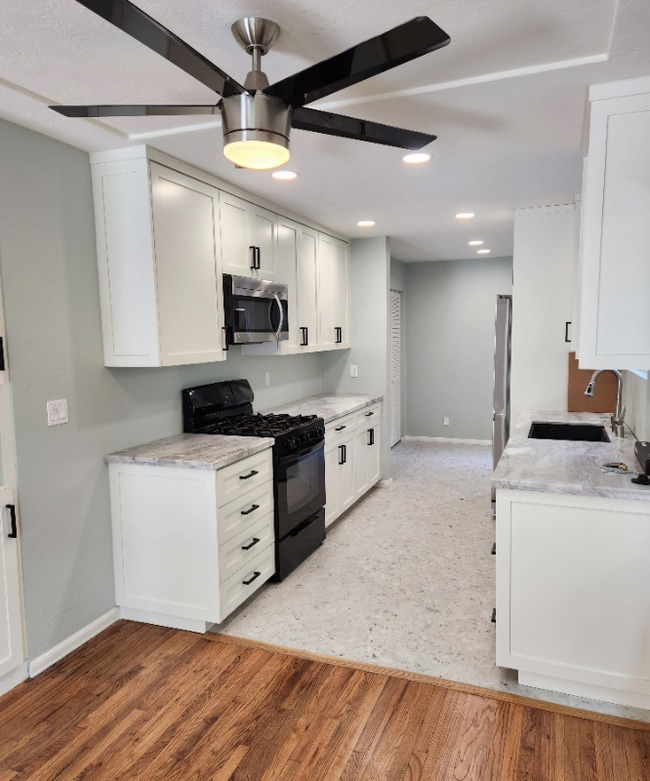 Photo - 720 Coronado Ct