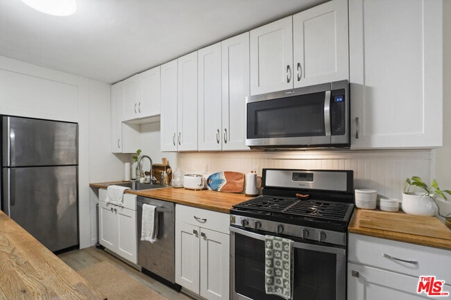 Photo - 6472 Cavalleri Rd Unit #B