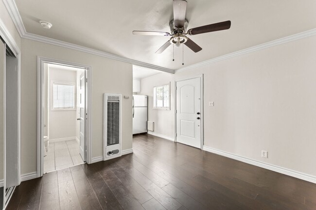 Photo - 4104 E 7th St Unit 7