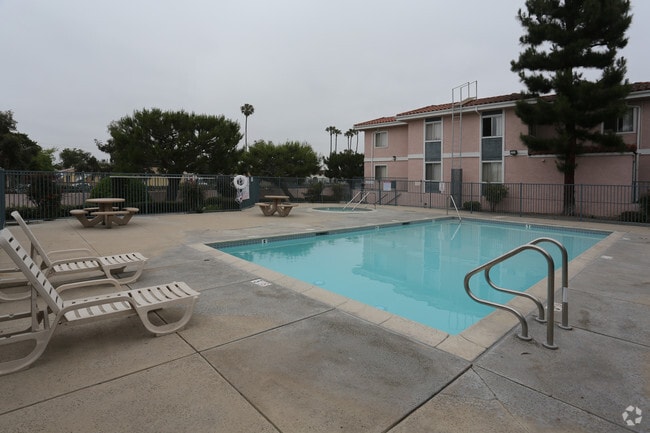 Photo - Biltmore Apartments